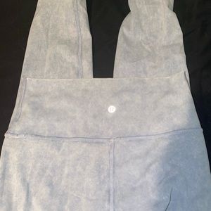 Size 8 Lululemon WunderUnder full length leggings